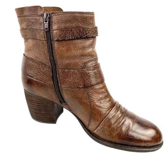 NAYA‎ Virtue Distressed Brown Leather Ruched Zip Buckle Ankle Boots - Picture 3 of 10